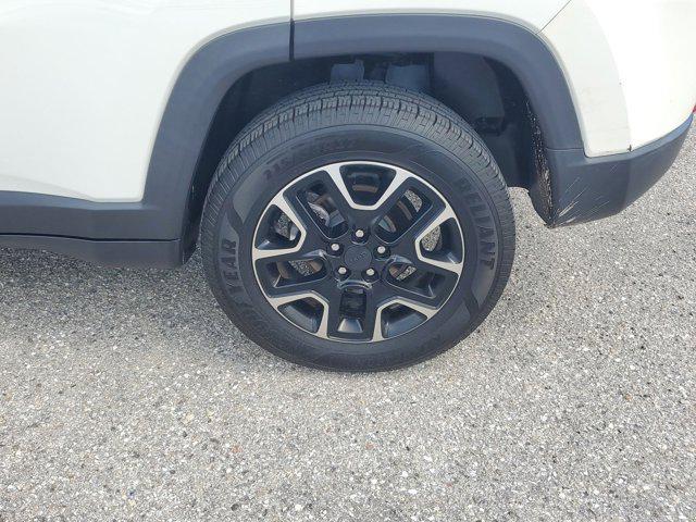 used 2020 Jeep Compass car, priced at $15,899