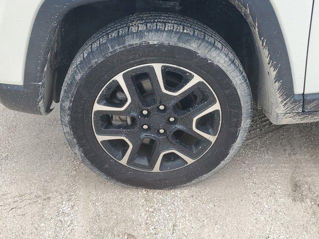 used 2020 Jeep Compass car, priced at $16,606