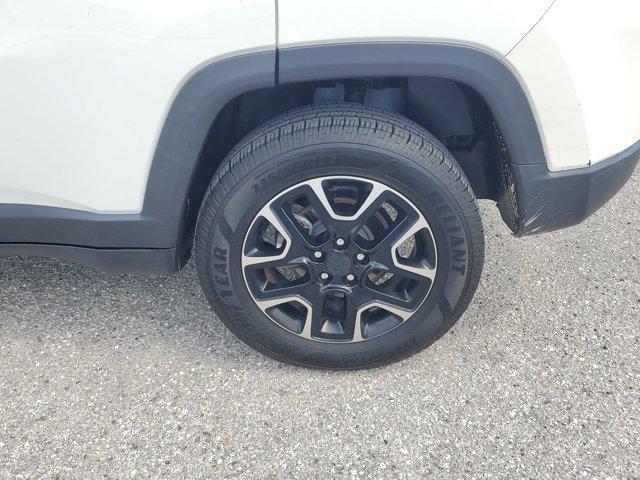used 2020 Jeep Compass car, priced at $15,899
