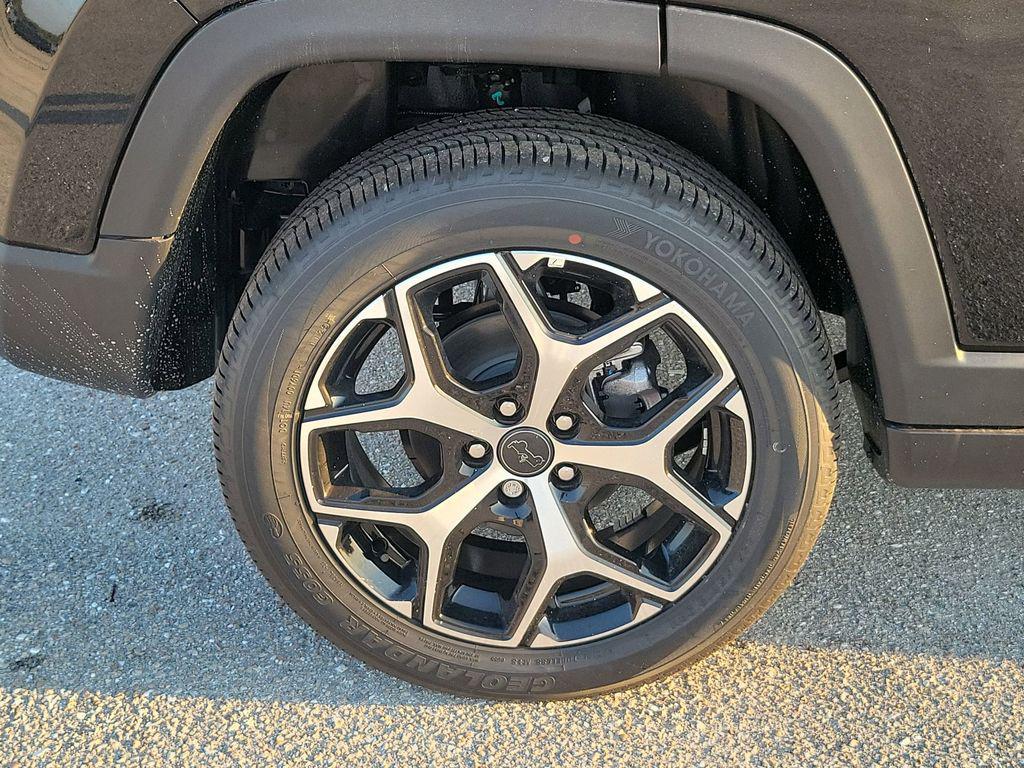 new 2026 Jeep Compass car, priced at $32,583