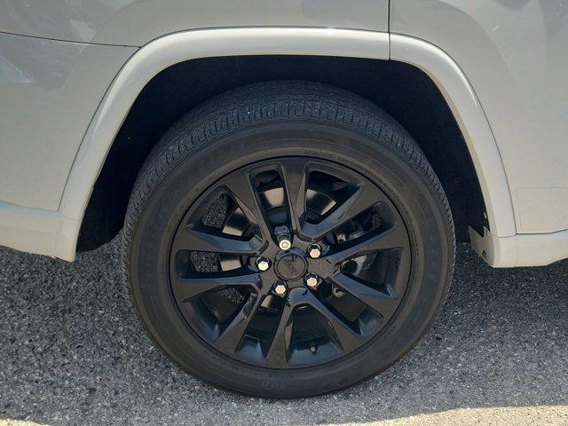 used 2021 Jeep Grand Cherokee car, priced at $23,443