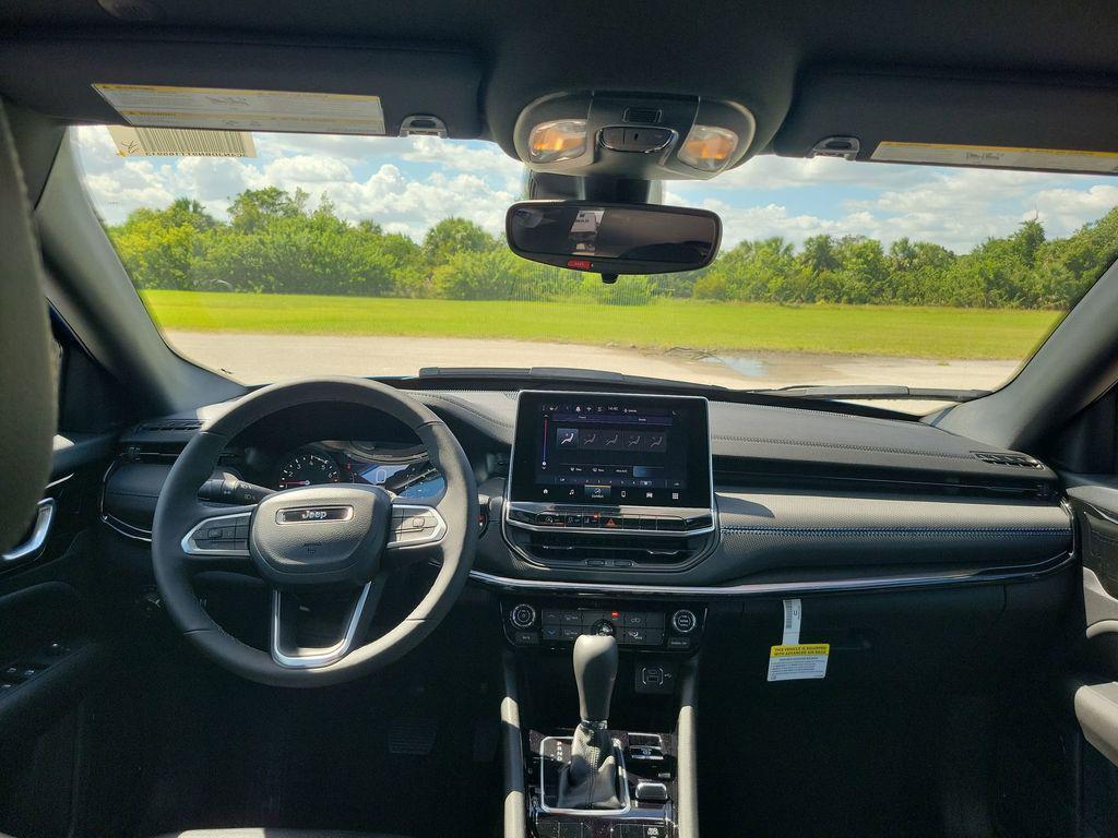 new 2026 Jeep Compass car, priced at $33,410