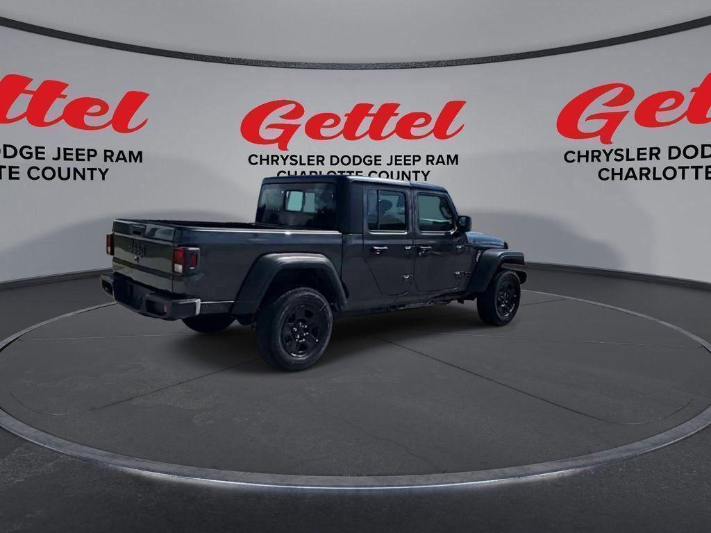 new 2025 Jeep Gladiator car, priced at $33,625