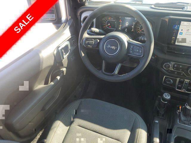 new 2025 Jeep Wrangler car, priced at $41,103