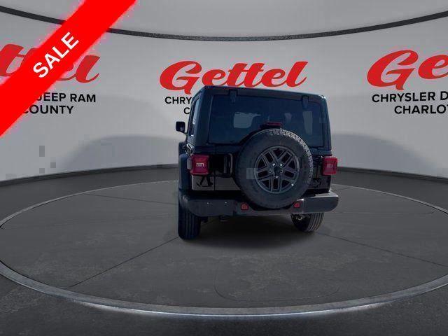 new 2025 Jeep Wrangler car, priced at $43,103