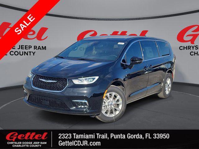 new 2025 Chrysler Pacifica car, priced at $41,328