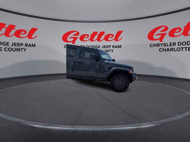 new 2025 Jeep Gladiator car, priced at $46,105