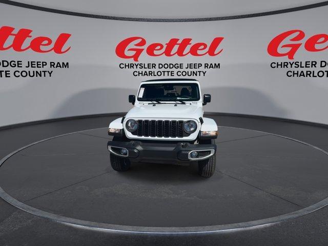 new 2024 Jeep Gladiator car, priced at $42,761