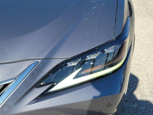 used 2019 Lexus ES 350 car, priced at $25,328