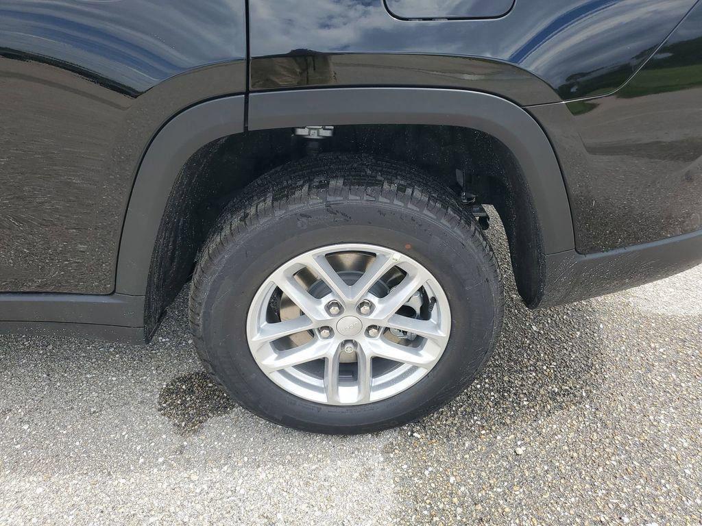 new 2025 Jeep Grand Cherokee L car, priced at $35,461
