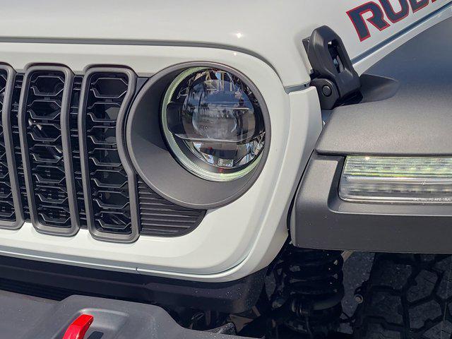 new 2025 Jeep Gladiator car, priced at $54,486