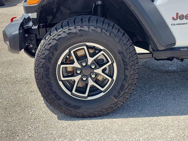 new 2025 Jeep Gladiator car, priced at $54,486