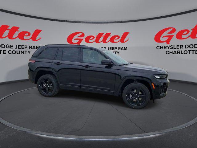 new 2025 Jeep Grand Cherokee car, priced at $45,675