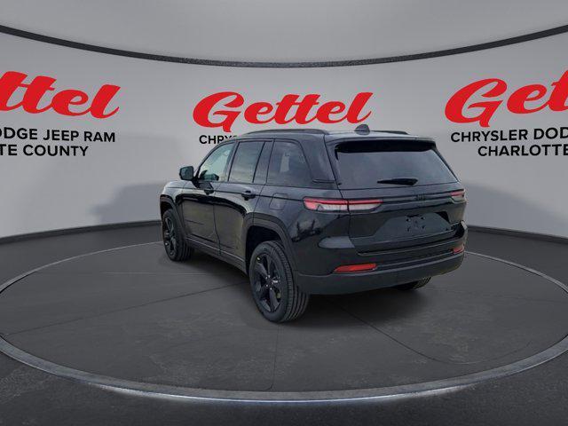 new 2025 Jeep Grand Cherokee car, priced at $45,675