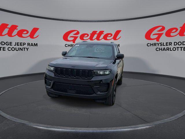 new 2025 Jeep Grand Cherokee car, priced at $45,675