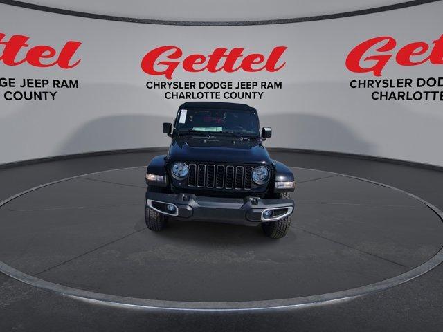 new 2024 Jeep Gladiator car, priced at $46,079