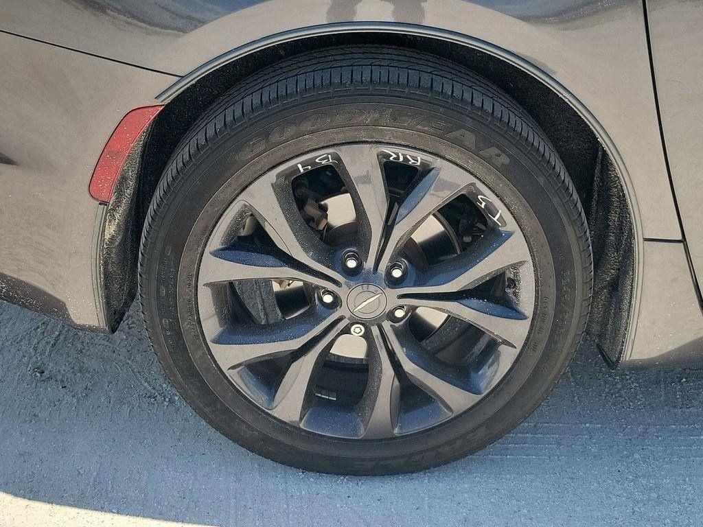 used 2020 Chrysler Pacifica car, priced at $18,799