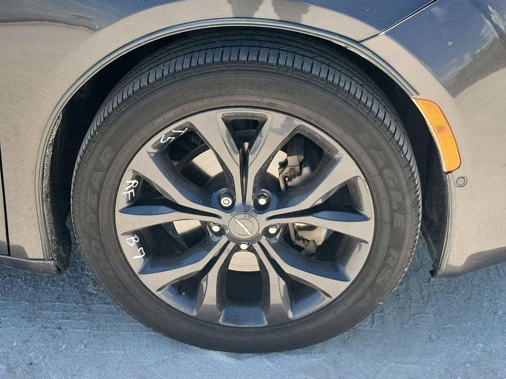 used 2020 Chrysler Pacifica car, priced at $18,799