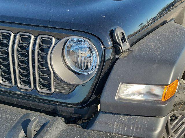 new 2025 Jeep Wrangler car