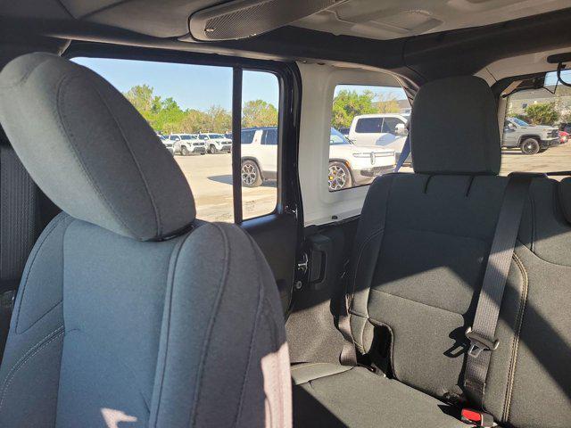 new 2025 Jeep Wrangler car