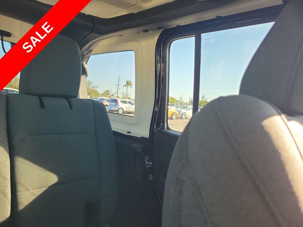 new 2025 Jeep Wrangler car, priced at $43,103