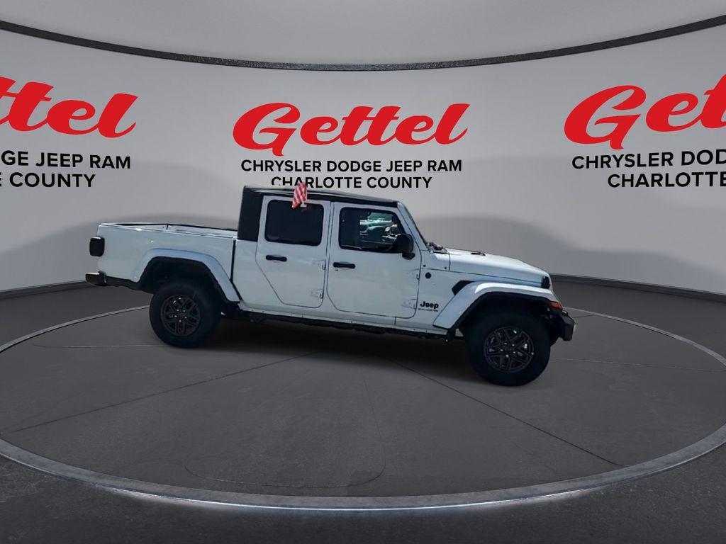 new 2025 Jeep Gladiator car, priced at $39,363
