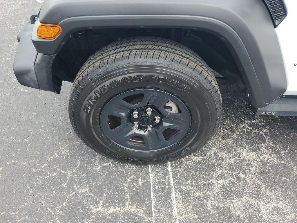 used 2020 Jeep Wrangler Unlimited car, priced at $26,299