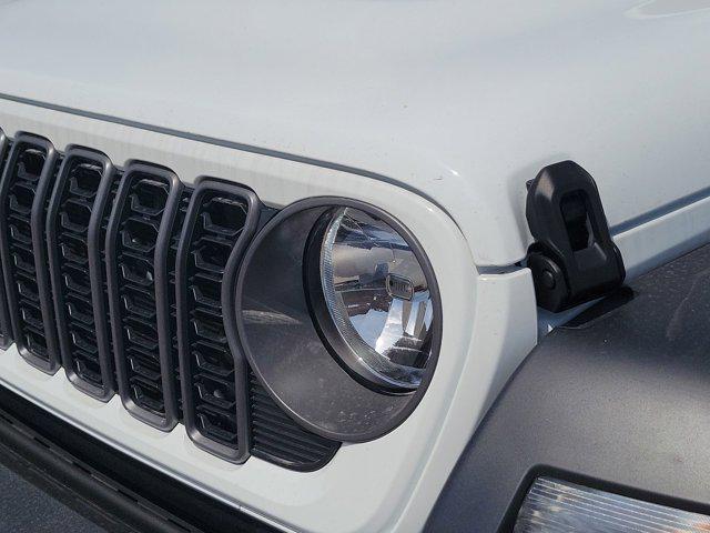 new 2025 Jeep Wrangler car, priced at $44,068