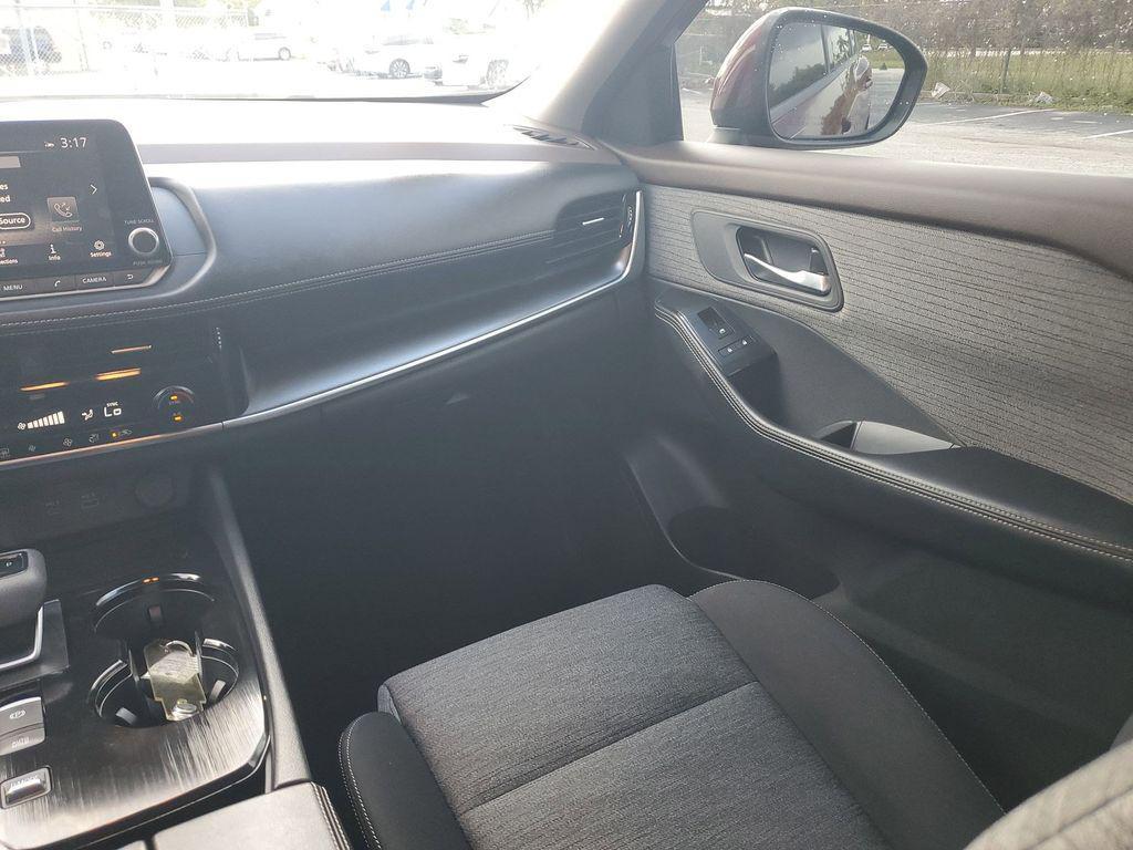 used 2021 Nissan Rogue car, priced at $17,999
