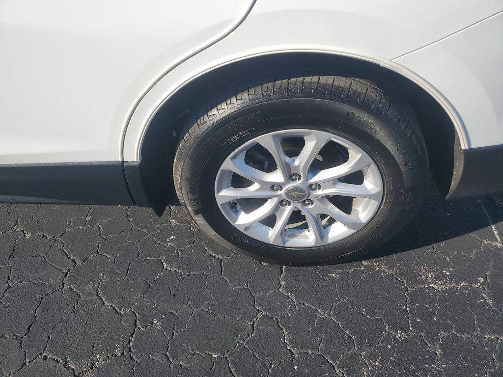 used 2020 Chevrolet Equinox car, priced at $17,899