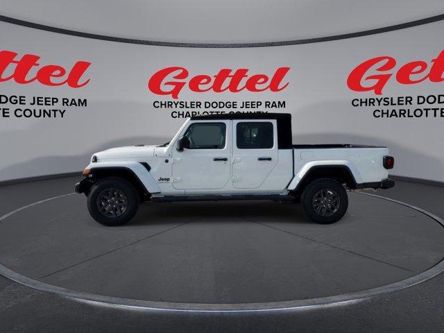 new 2024 Jeep Gladiator car, priced at $43,914