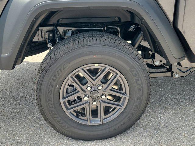 new 2025 Jeep Gladiator car