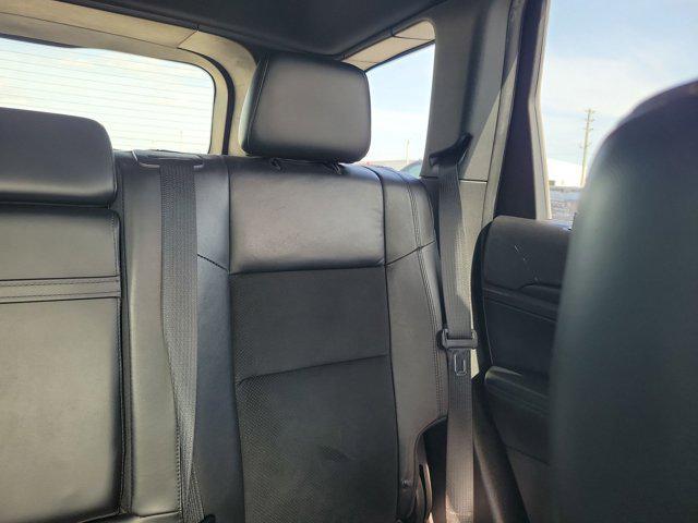 used 2015 Jeep Grand Cherokee car, priced at $13,287