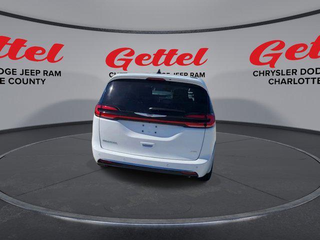 new 2025 Chrysler Pacifica car, priced at $48,420