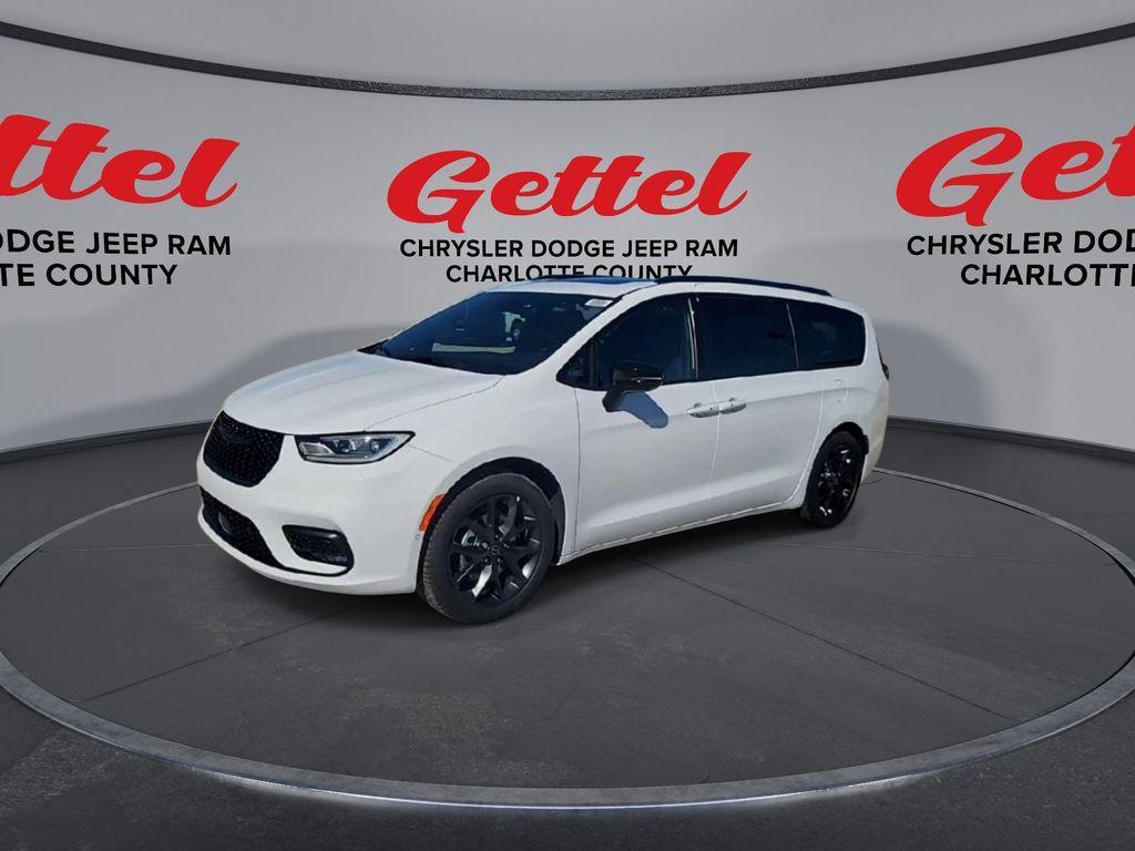 new 2026 Chrysler Pacifica car, priced at $48,783