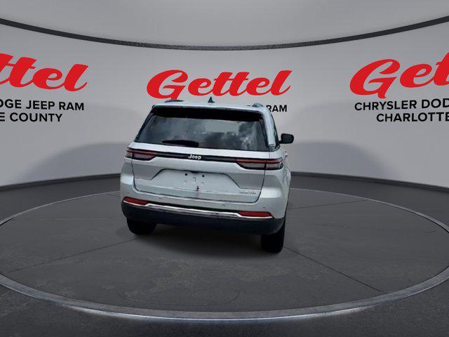new 2025 Jeep Grand Cherokee car, priced at $50,185