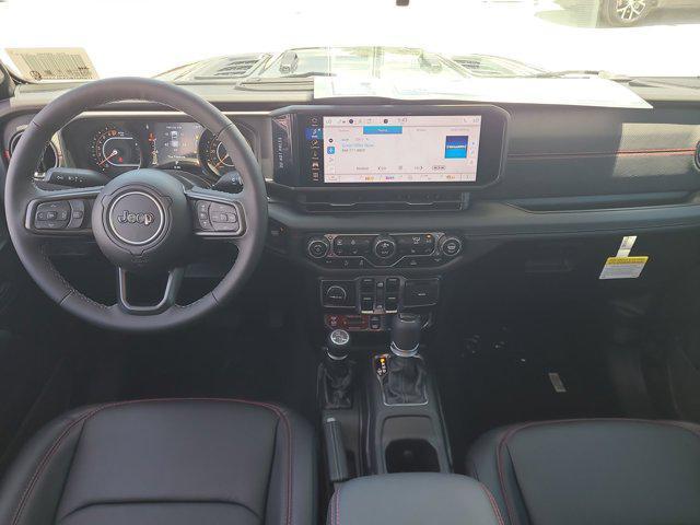 new 2025 Jeep Gladiator car