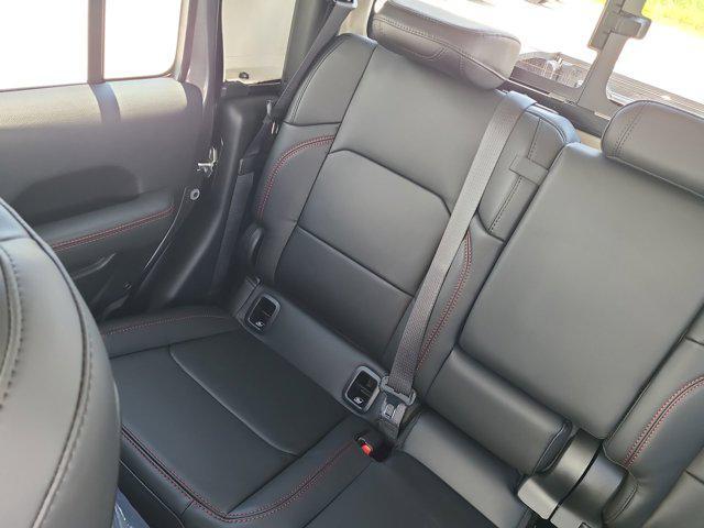 new 2025 Jeep Gladiator car