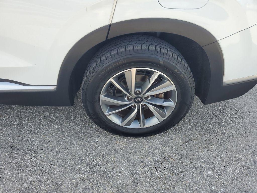 used 2019 Hyundai Santa Fe car, priced at $14,799