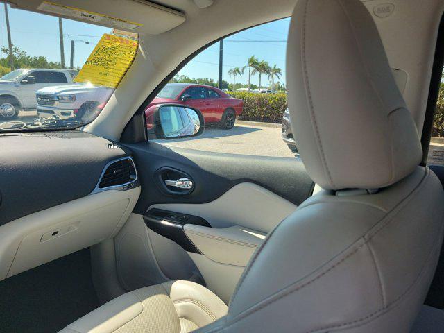 used 2019 Jeep Cherokee car, priced at $17,352