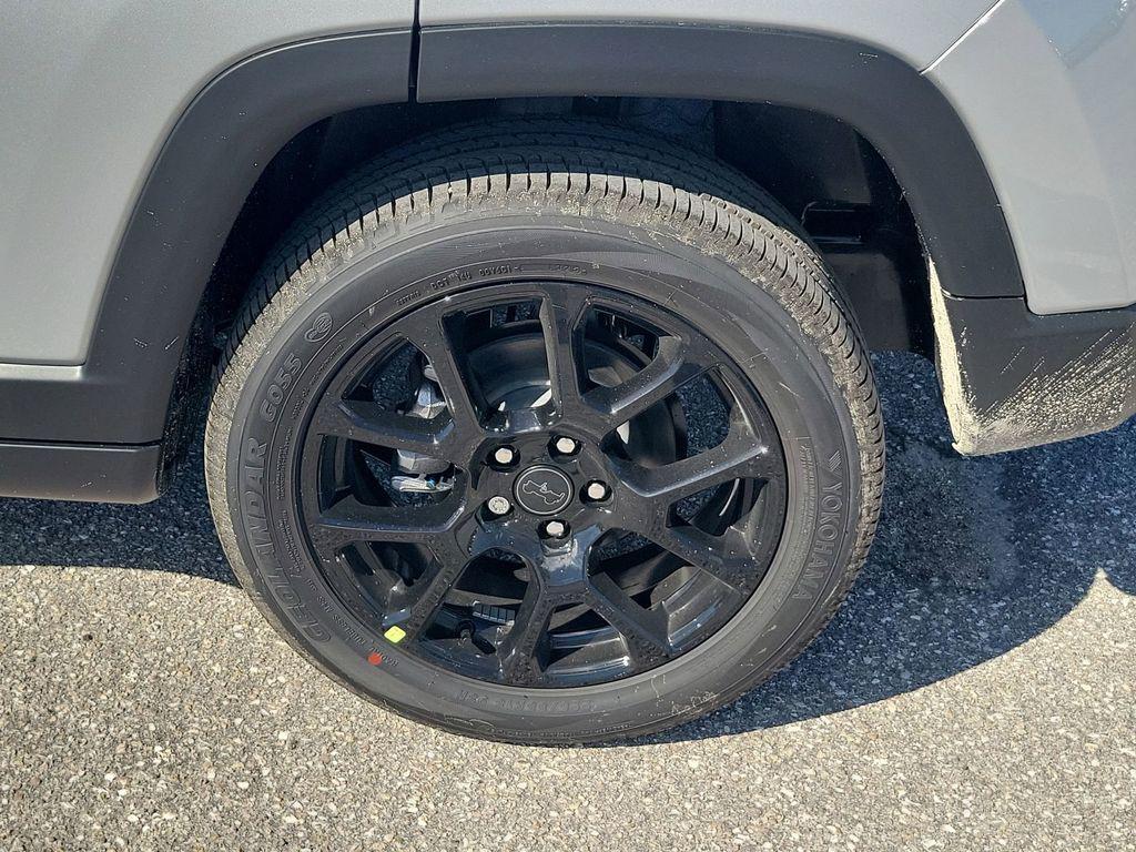 new 2026 Jeep Compass car, priced at $32,910