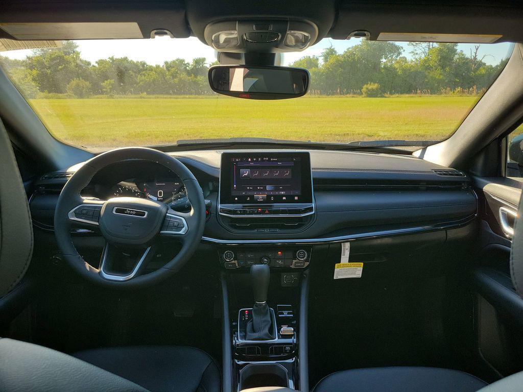new 2026 Jeep Compass car, priced at $28,174