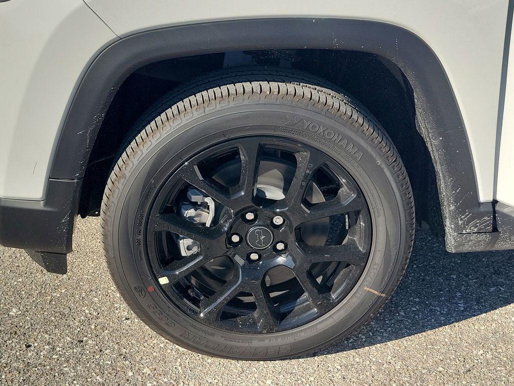 new 2026 Jeep Compass car, priced at $28,174