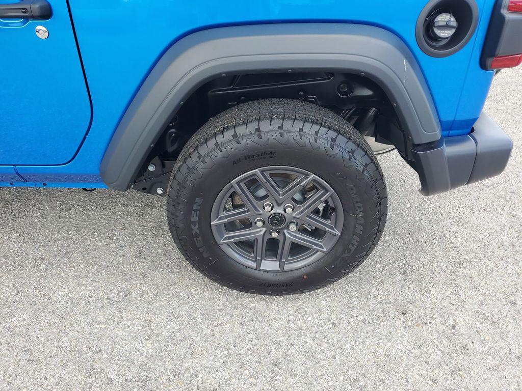 new 2025 Jeep Wrangler car, priced at $39,269