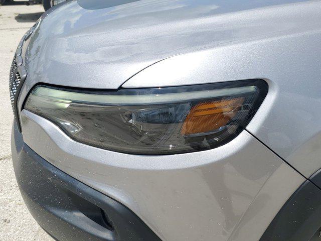 used 2022 Jeep Cherokee car, priced at $23,234