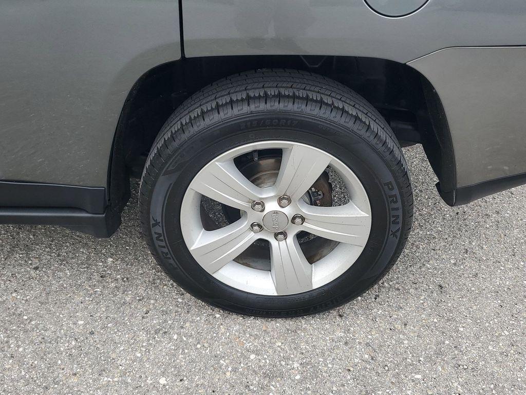 used 2014 Jeep Compass car, priced at $8,999