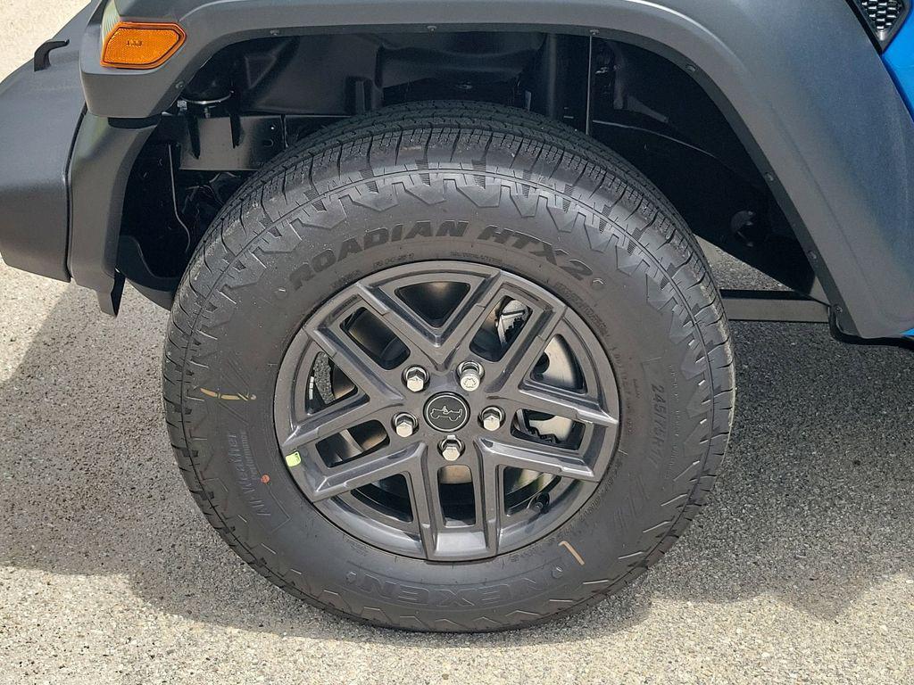 new 2025 Jeep Wrangler car, priced at $50,363
