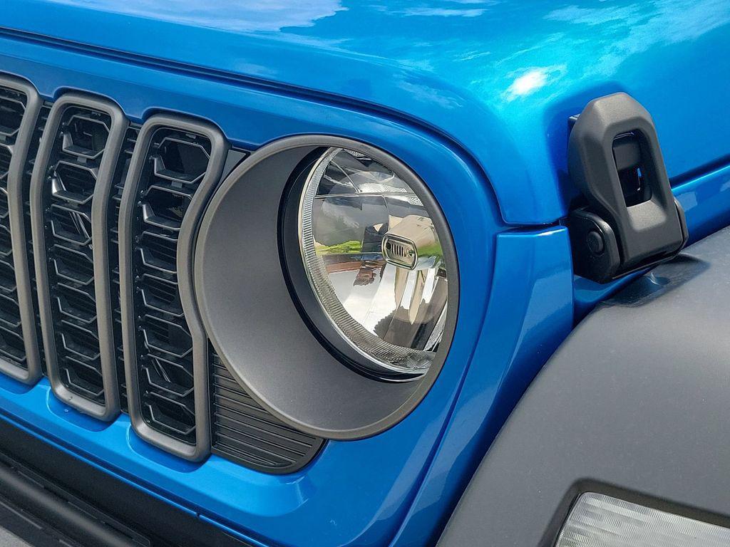 new 2025 Jeep Wrangler car, priced at $50,363