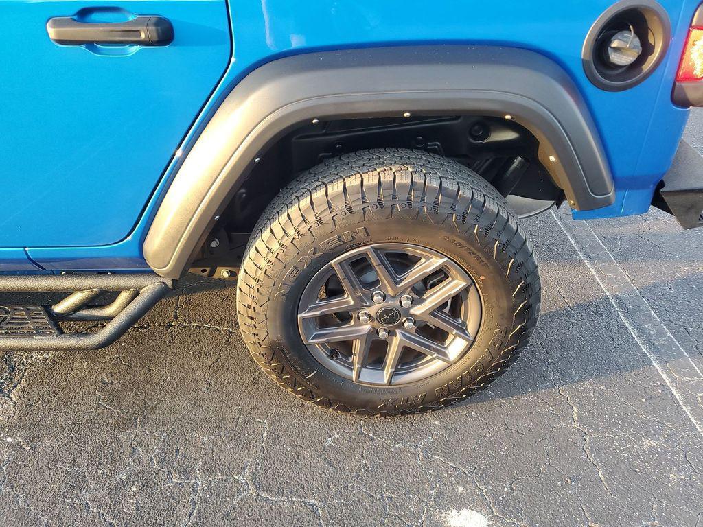 used 2024 Jeep Wrangler car, priced at $37,499