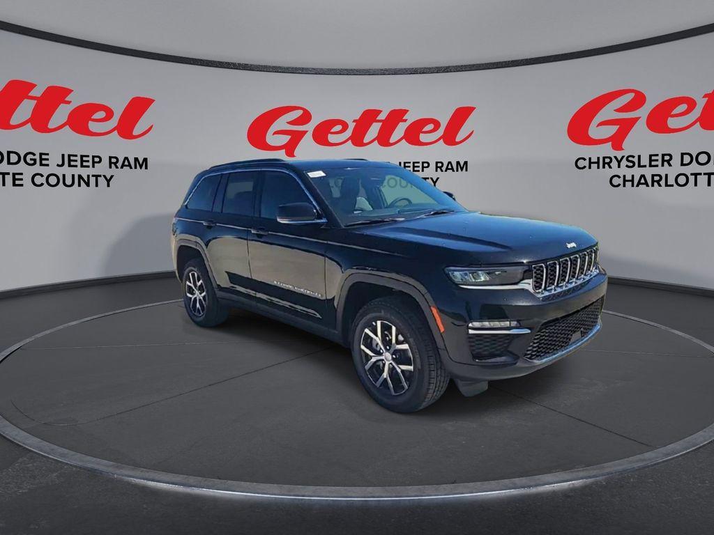 new 2025 Jeep Grand Cherokee car, priced at $40,745